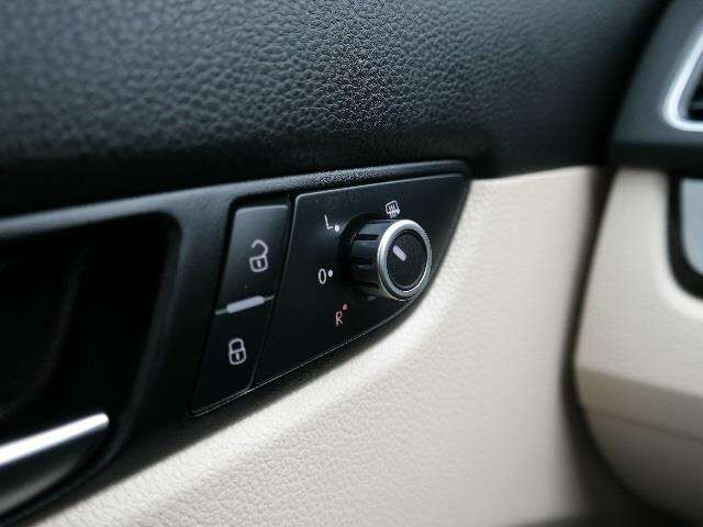 2015 Volkswagen Passat TDI SEL Premium 4dr Sedan 6A